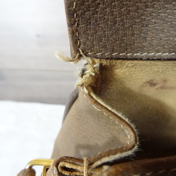 Vintage Gucci Pochette GG Plus Crossbody Bag - Picture 5 of 8